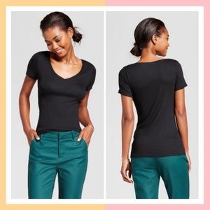 $5! 100% Cotton V Neck Tee Black Size XXL